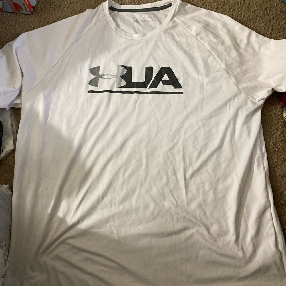 Under Armour White Athletic Tshirt
